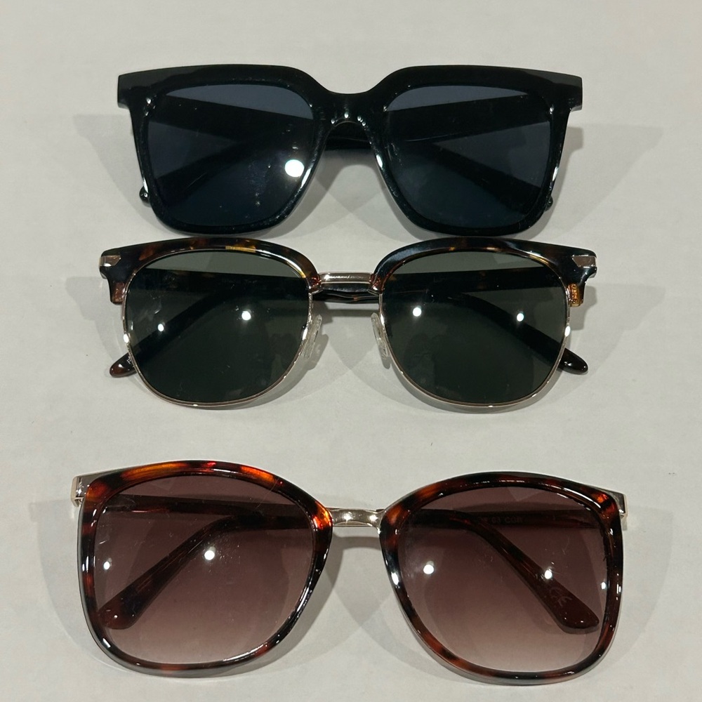 Lot of 3 Elegant FASHION Sunglasses Black and Tortoise/Sunglasses Trio
